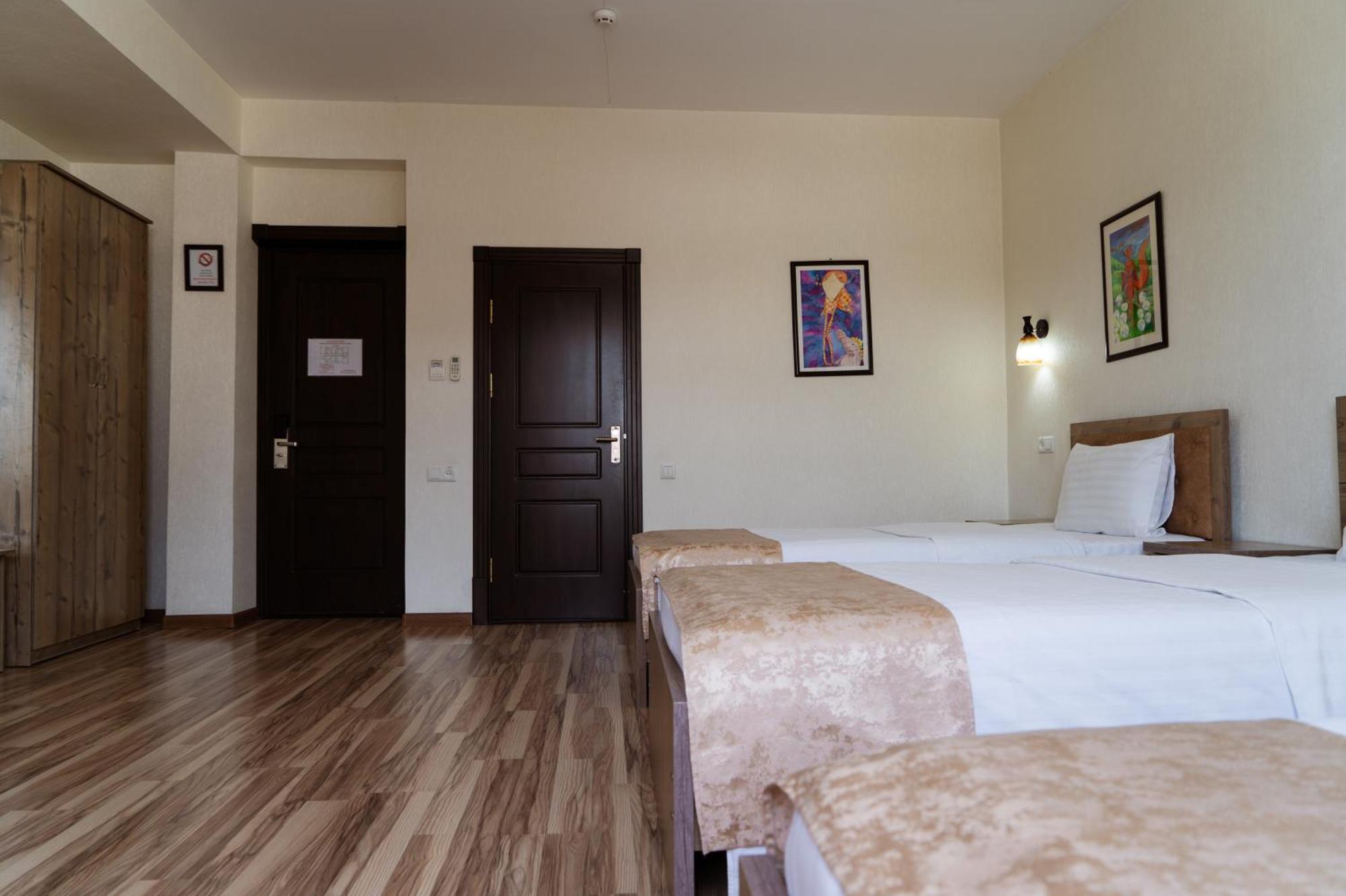 Tourist Inn Hotel Tashkent Luaran gambar